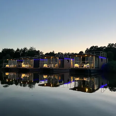 Sunrise Houseboats Apartament