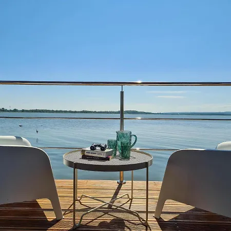 Sunrise Houseboats *