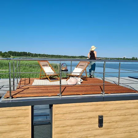 Sunrise Houseboats Apartment *